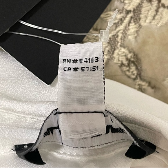 Karl Lagerfeld Paris Lace white Collar Blouse Size S. - Picture 15 of 16